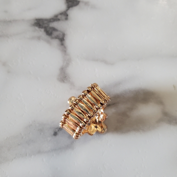 Gold Tone Stretch Ring with Rhinestone Jewels BLING 💥3 for $24💥 - Picture 5 of 13